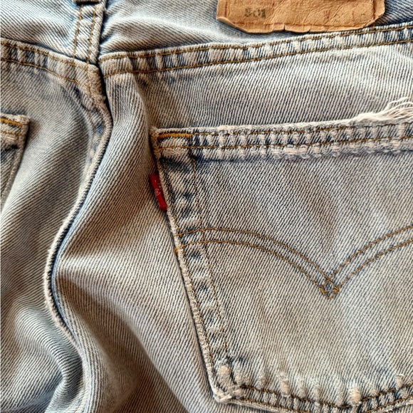 Vintage Women’s Levis 501 Denim Jeans - Picture 3 of 8